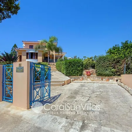 Zeus Sublime 5 Bedrms Heated Pool By Coral Sun Villas,