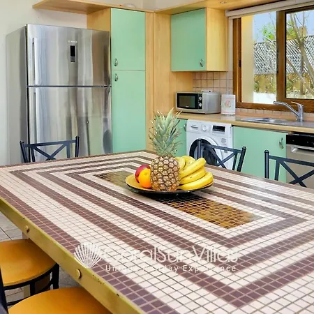 Zeus Sublime 5 Bedrms Heated Pool By Coral Sun Villas, * קורל ביי