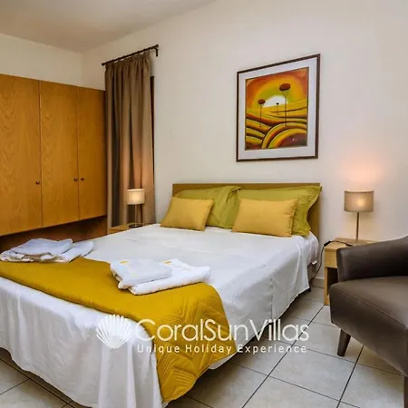 Zeus Sublime 5 Bedrms Heated Pool By Coral Sun Villas, *