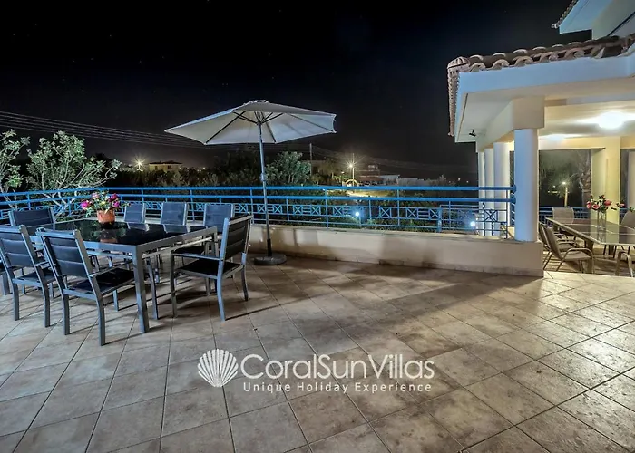 Zeus Sublime 5 Bedrms Heated Pool By Coral Sun Villas,