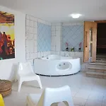 Zeus Sublime 5 Bedrms Heated Pool By Coral Sun Villas,