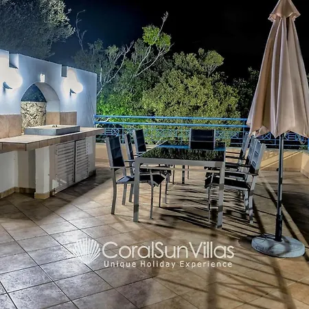 Zeus Sublime 5 Bedrms Heated Pool By Coral Sun Villas, Villa *