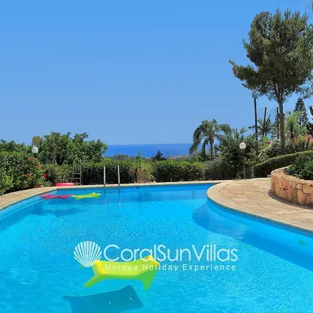 Zeus Sublime 5 Bedrms Heated Pool By Coral Sun Villas, Coral Bay
