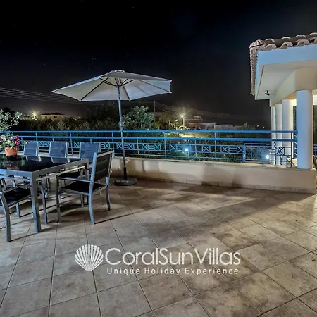 Zeus Sublime 5 Bedrms Heated Pool By Coral Sun Villas,