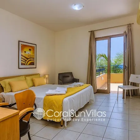 Villa Zeus Sublime 5 Bedrms Heated Pool By Coral Sun Villas,