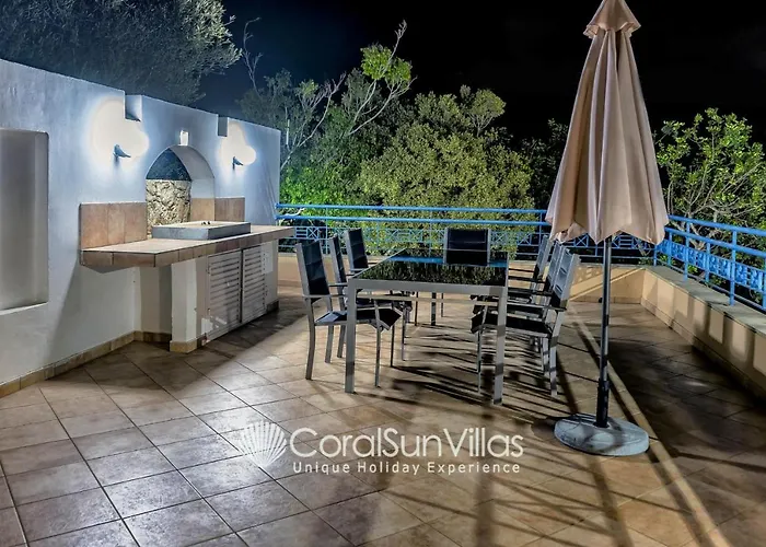 Zeus Sublime 5 Bedrms Heated Pool By Coral Sun Villas, Villa *