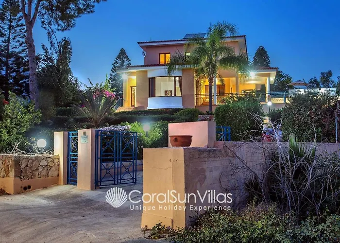 Zeus Sublime 5 Bedrms Heated Pool By Coral Sun Villas, *