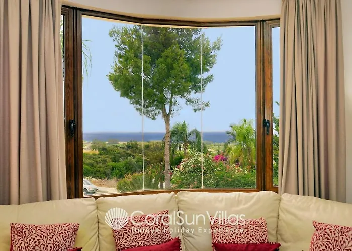 Vila Zeus Sublime 5 Bedrms Heated Pool By Coral Sun Villas, Coral Bay